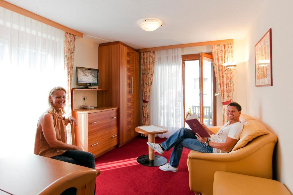 Hotel Tirolerhof Serfaus Værelse billede